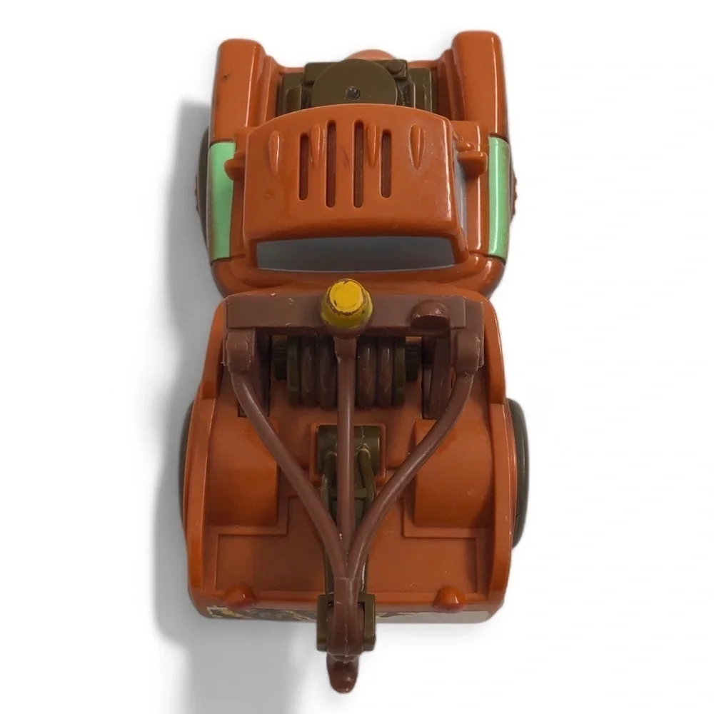 Disney Pixar Cars Movie Tow Truck  Mater Die-cast toy